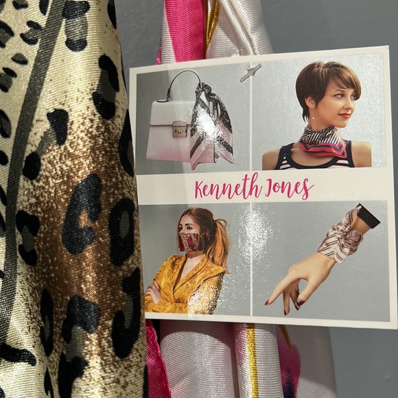 Set of 4 twillies protect your purse or fashion accessory retail $6 each NWT - Picture 2 of 3